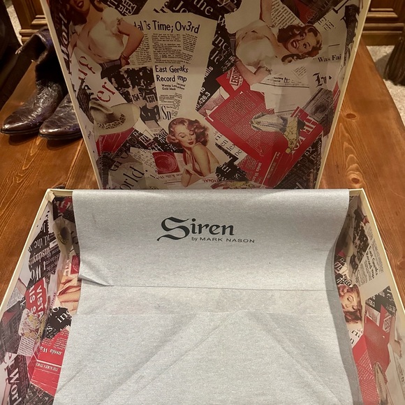 100% leather Mark Nason Siren boots with luxurious animal print lining sz 8.5 - Picture 10 of 16